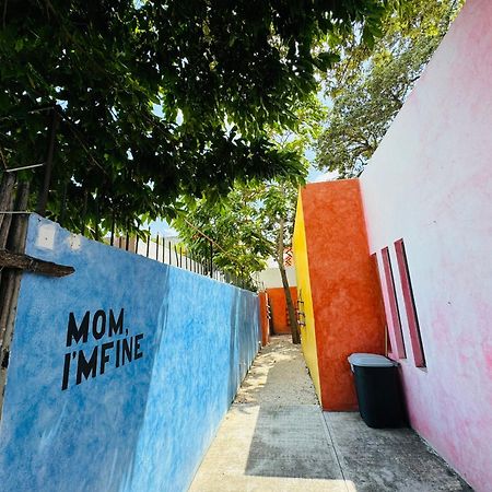 Ahava Hostal Boutique Cancun Exterior photo