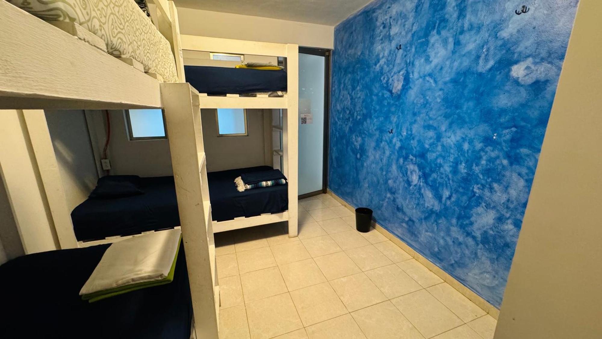 Ahava Hostal Boutique Cancun Exterior photo